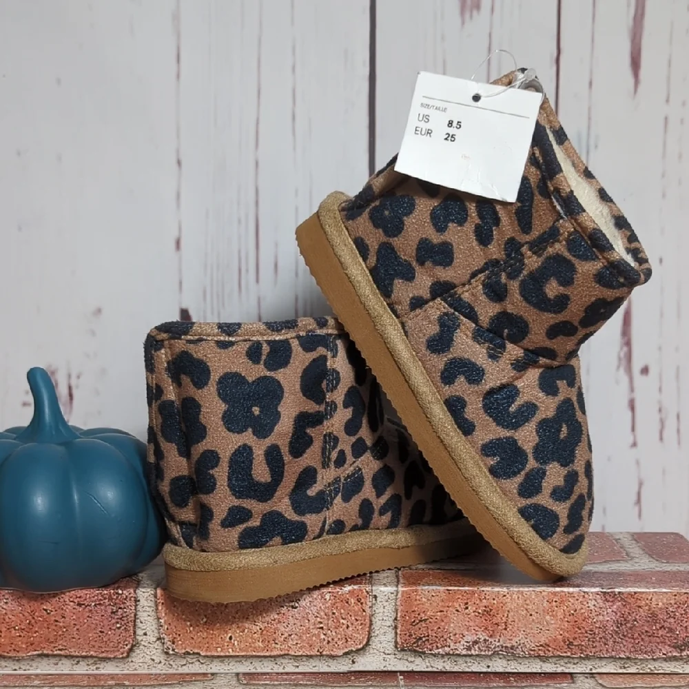 H&M Leopard Print Ankle Booties Soft Cozy Fluffy Lined Toddler Girl NWT Size 8.5